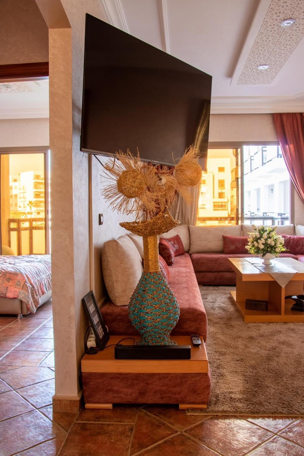 Prime Apt Near Beach With Pool, Amenities, Activities Deals Агадир Экстерьер фото